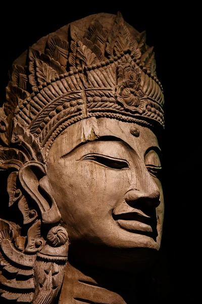 Cambodge sculpture sur bois art — Photo