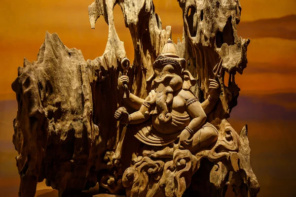 Ganesh 나무 조각 — 스톡 사진