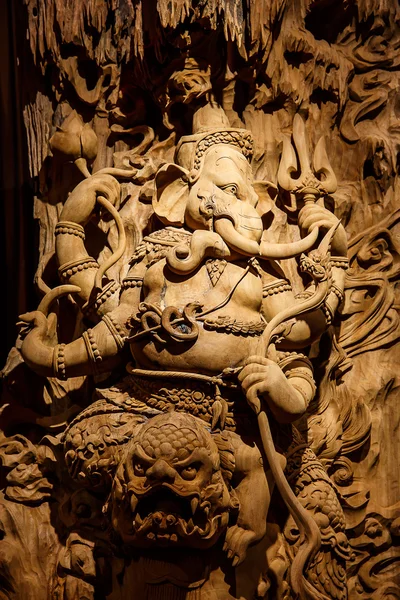 Ganesh 木雕 — 图库照片