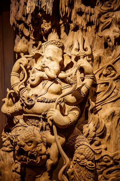 Ganesh 木雕 — 图库照片