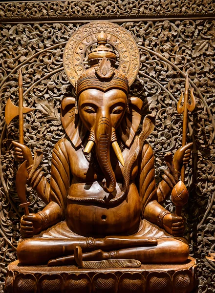 Ganesh carved wood — Stock Photo, Image