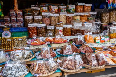 Bangkok, Tayland - 31 Mayıs: s torbalarda paketlenmiş kuru deniz ürünleri