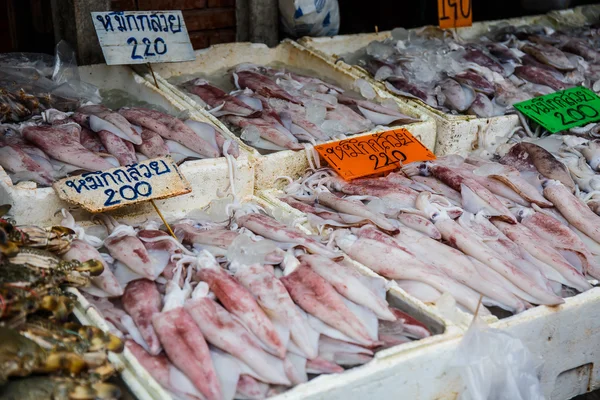 Pulpo mariscos frescos —  Fotos de Stock