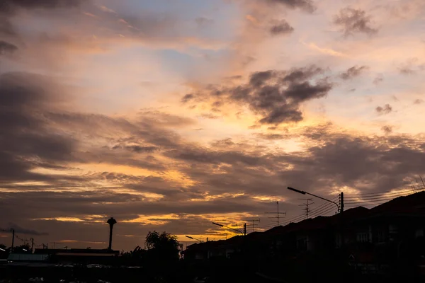 夕方の空の雲のパターン. — ストック写真