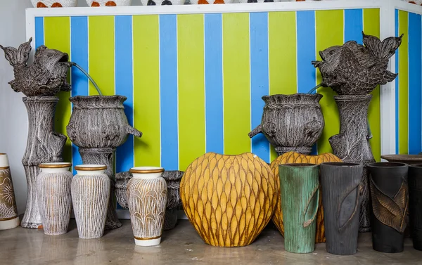 Prodejna keramiky je vyroben ručně. — Stock fotografie