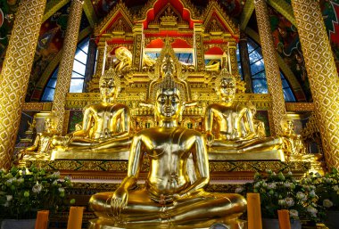 : Ubon Ratchathani, Thailand - 1 Ocak 2016: Pagod Tay Sanat