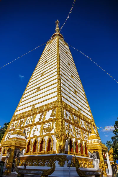 Ubon Ratchathani, Thailandia - 1 gennaio 2016: L'arte thailandese a Pagod — Foto Stock