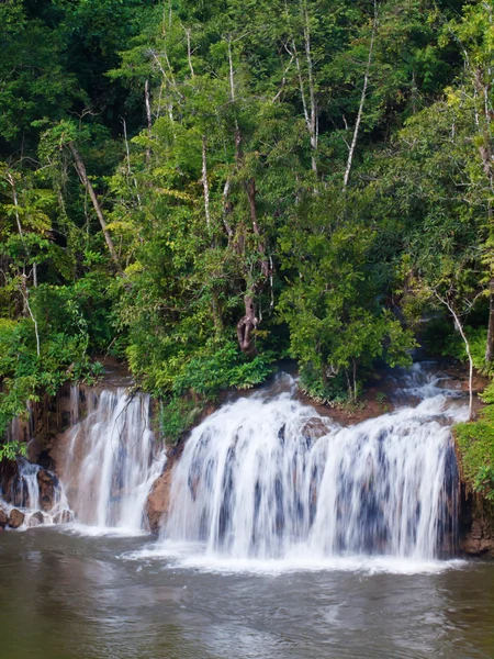 Sai Yok Yai Waterfall — Stock Photo, Image