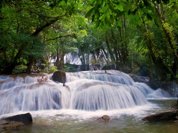 Pha Tat Waterfall — Stock Photo, Image