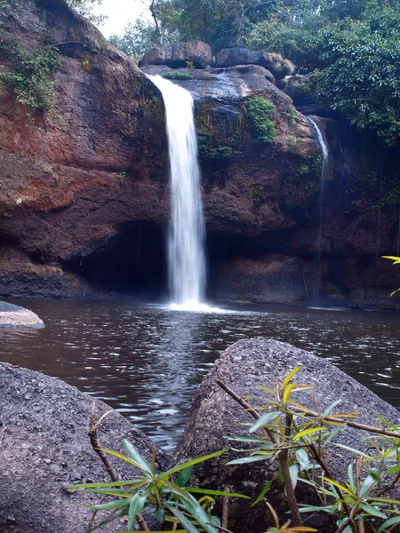 Haew Suwat Waterfall — Stock Photo, Image