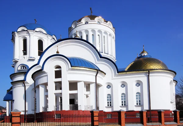 Moskova'da yeni kilise — Stok fotoğraf