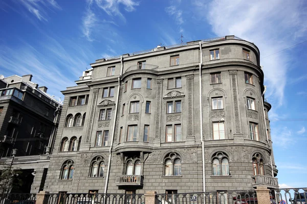 A historic building in Saint Petersburg — Stock Photo, Image