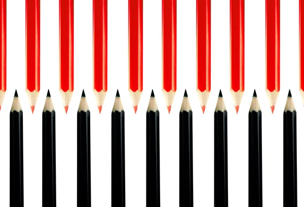 Lápices rojos y negros — Foto de Stock