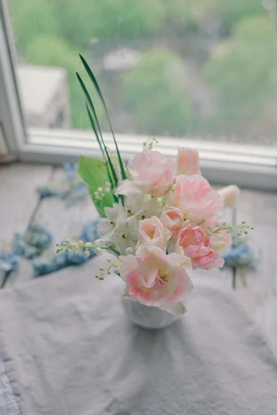 Bouquet of pink tulips — Stock Photo, Image