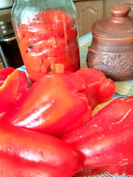 Marinovaná červená paprika — Stock fotografie