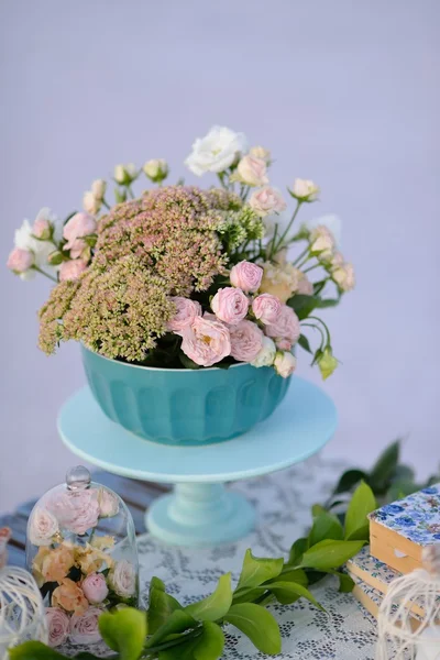 Blommor stilleben — Stockfoto