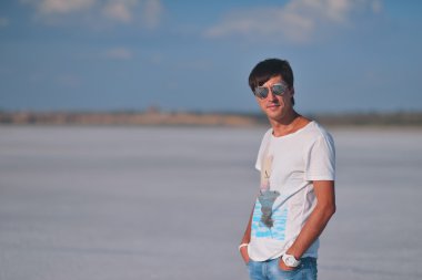 erkek güneş gözlüğü