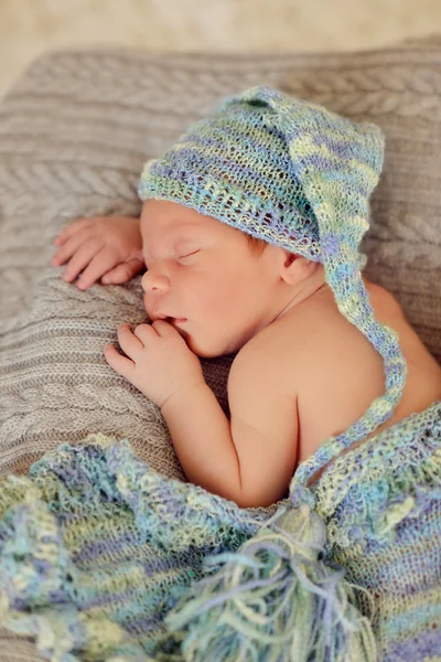 Baby in een hoed — Stockfoto