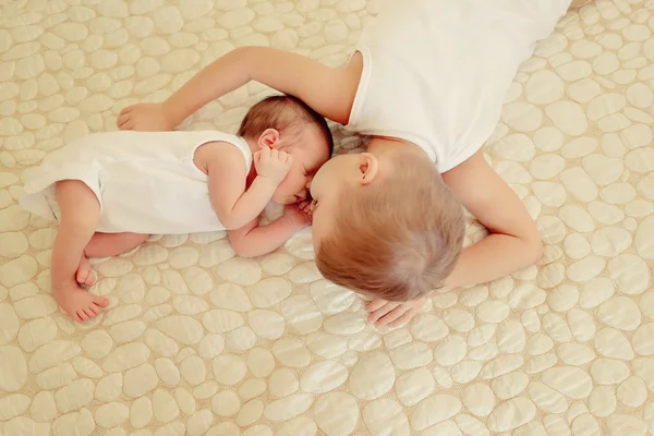 Dos hermanos. — Foto de Stock