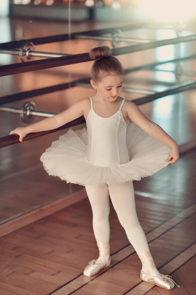 Piccola ballerina — Foto Stock