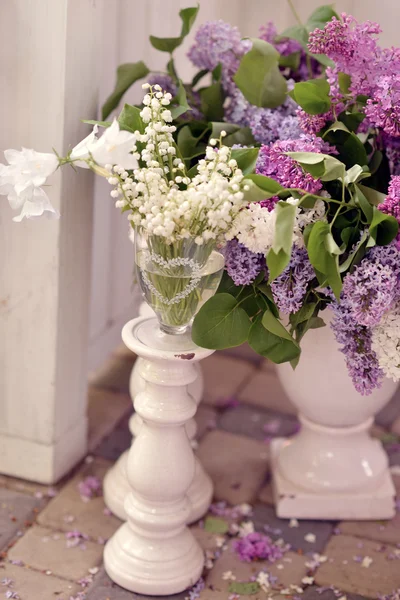 Lilac and lily of the valley — Stock Photo, Image