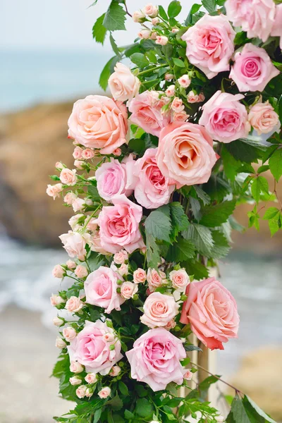 Rose arches Stock Photos, Royalty Free Rose arches Images | Depositphotos