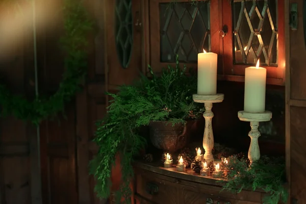 圣诞蜡烛在针 — 图库照片