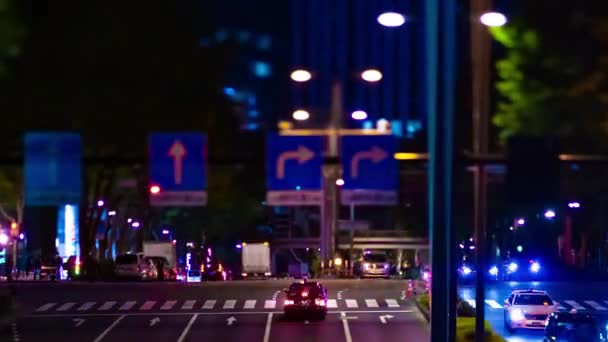 Nocny timelapse miniaturowej miejskiej ulicy miasta w Shinjuku tiltshift zoom — Wideo stockowe