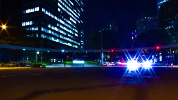 Nocny timelapse miejskiej ulicy miasta w Shinjuku szeroki strzał zoom — Wideo stockowe