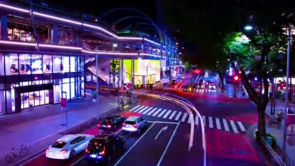 Uma noite timelapse da rua de néon em Shibuya inclinação tiro largo — Vídeo de Stock