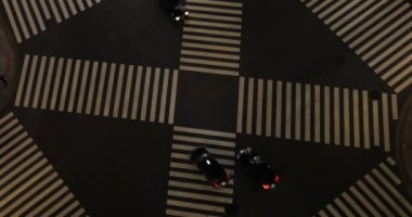 Ginza yüksek açılı bir Sukiyabashi gecesi.