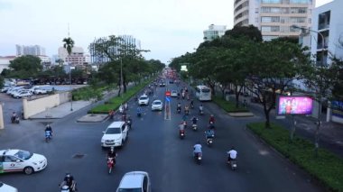 Ho Chi Minh 'de yoğun bir trafik sıkışıklığı var.