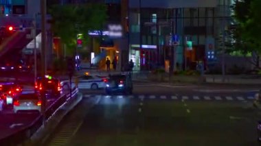 Aoyama 'daki şehir caddesinin gece zoom' u