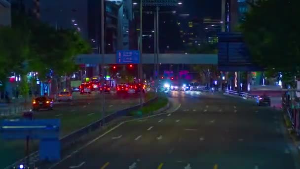 Sebuah malam timelapse dari jalan kota perkotaan di Aoyama tembakan panjang zoom — Stok Video