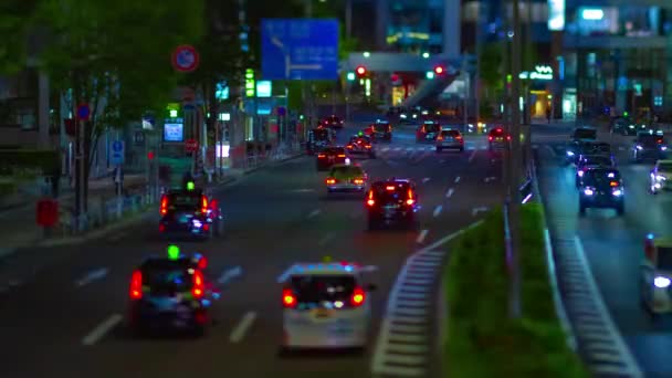 Nocny timelapse miniaturowej miejskiej ulicy miasta w Aoyama tiltshift — Wideo stockowe
