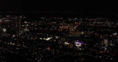 Tokyo 'da gece aydınlandı şehir manzarası