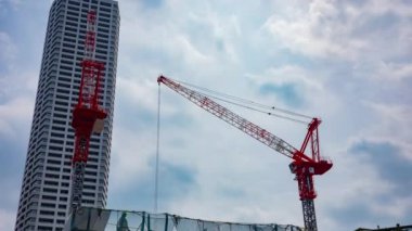 Shinjuku 'da yapım aşamasındaki vinç zaman çizelgesi.