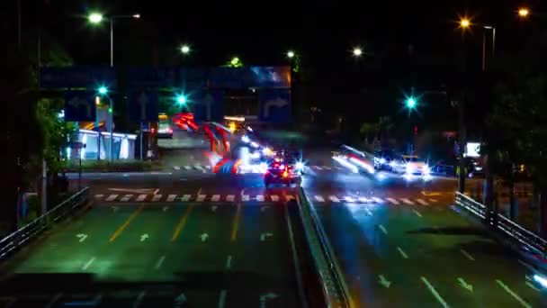 En natt timelapse av trafikstockning på stadens gata i Aoyama långskott lutning — Stockvideo