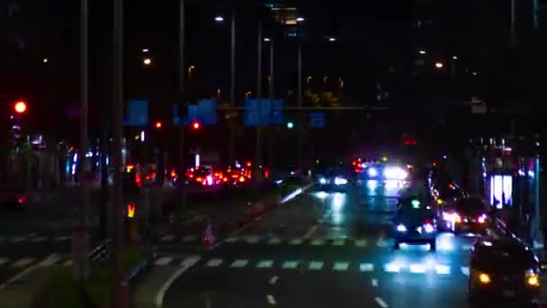 青山市街道上的交通堵塞经过了一个夜晚，人们长时间地鸣枪示警 — 图库视频影像