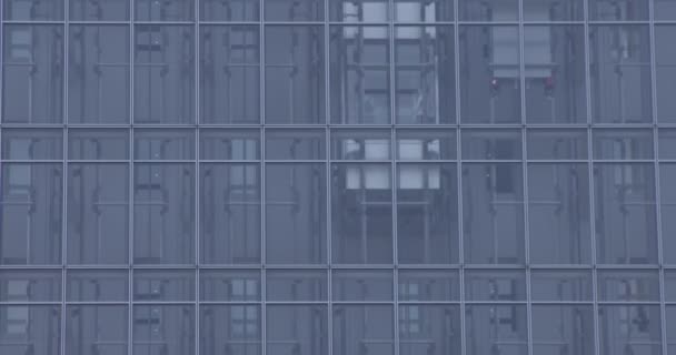 在商业城的大楼内移动电梯 — 图库视频影像