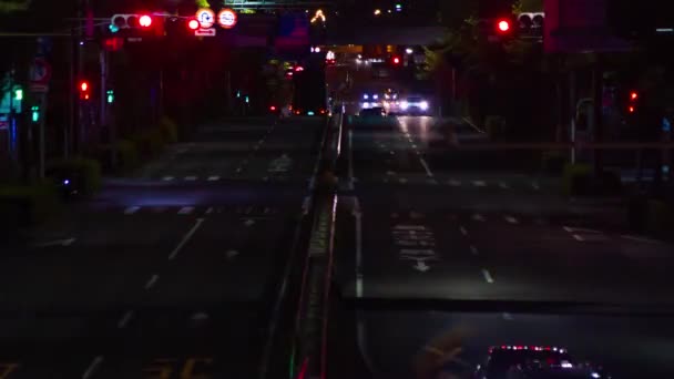 Un timelapse noche de la calle del centro de Tokio tiro largo — Vídeos de Stock