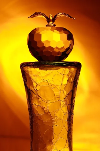 Стеклянное яблоко — стоковое фото