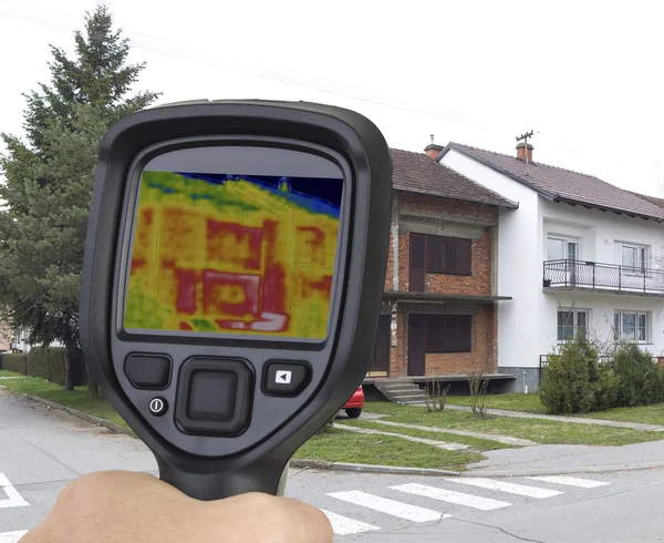 Brick Facade Infrared Leak — Stock Photo, Image