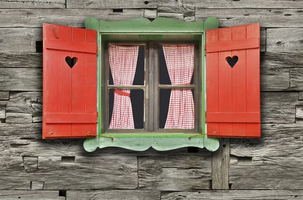 Okno czerwony Domek — Zdjęcie stockowe
