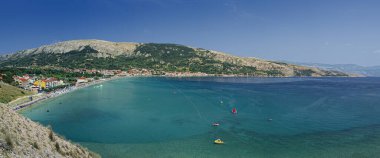 Krk Adası, Hırvatistan, Baska Sahili