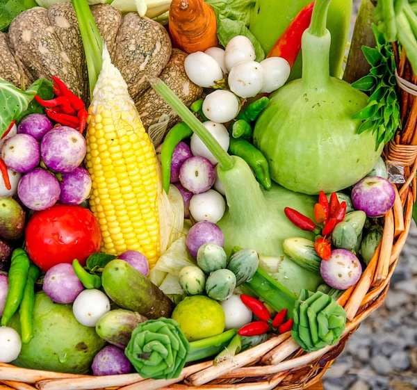 Colorful of vegetables in bamboo basket — Stock Photo, Image