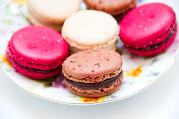 Macaroons and coffee — Stock Photo, Image