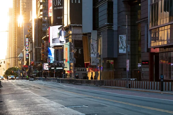 New York City Usa June 2020 Sunset Light Shines Empty — Stock Photo, Image