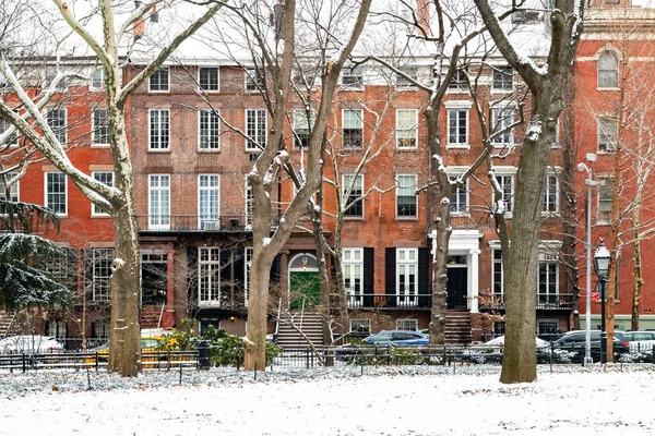 Historiska Byggnader Runt Washington Square Park Efter Vintersnöstorm New York — Stockfoto
