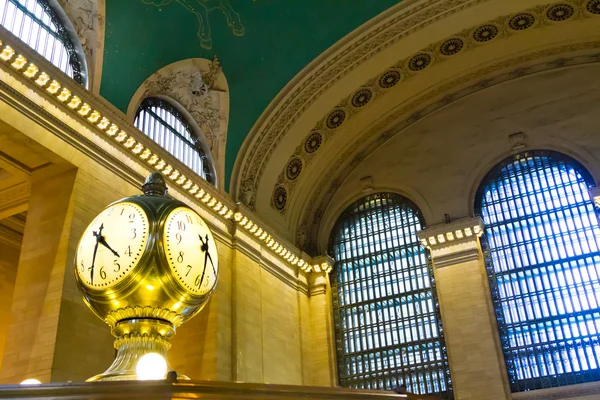 Clock in Grand Central Station — Stock Photo, Image